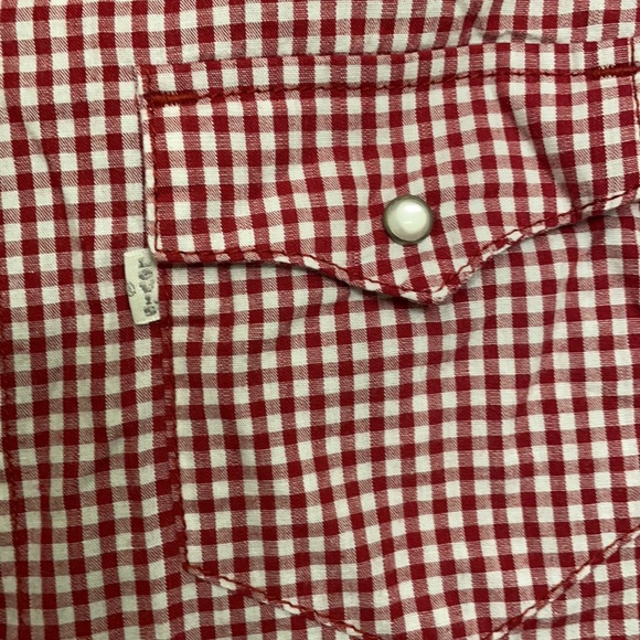 Levi’s Checkered Collared Shirt size small - Picture 5 of 5
